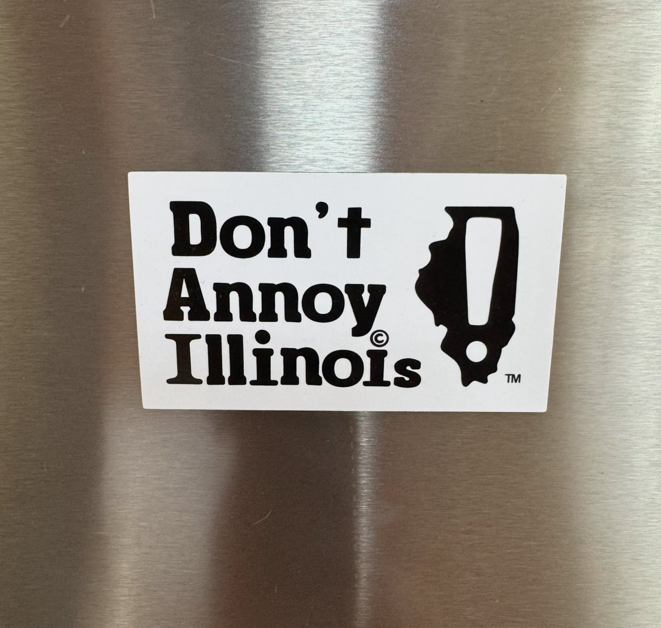 Don’t Annoy Illinois Magnet – White & Black